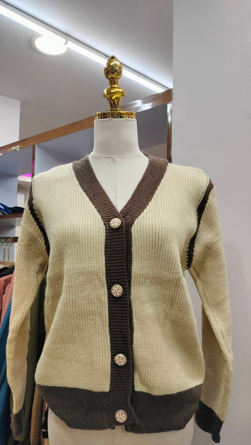V-neck Buttons Up Cardigan